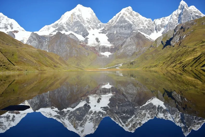 Pegunungan di Peru
